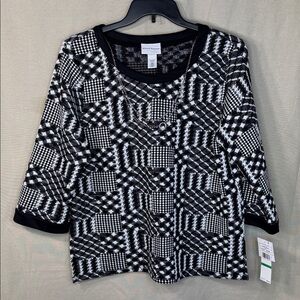 Alfred Dunner Top Black/White Patterned 3/4 Sleeve w/ Necklace in Size L  NWT